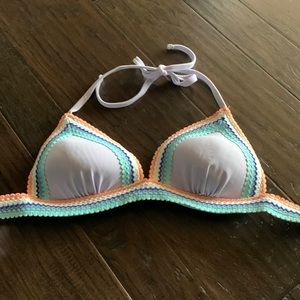 Hula Honey padded bikini top. Size medium